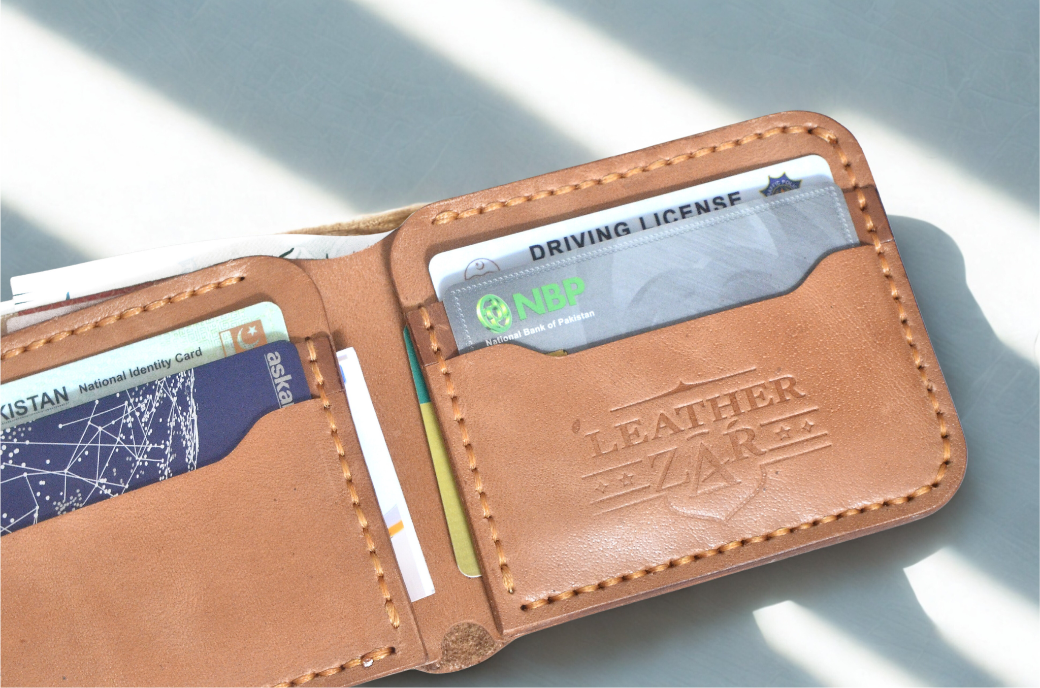 Leather Zar 100% Pure Leather Men’s Bifold Wallet – Camel Brown