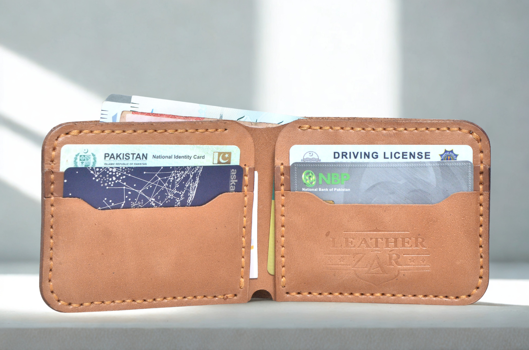 Leather Zar 100% Pure Leather Men’s Bifold Wallet – Camel Brown